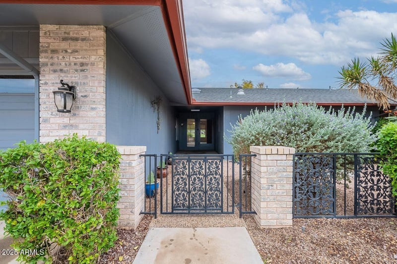 18818 130th Ave, Sun City West, AZ 85375