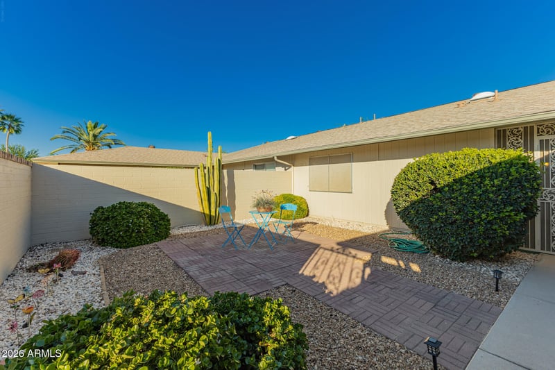18819 129th Ave, Sun City West, AZ 85375