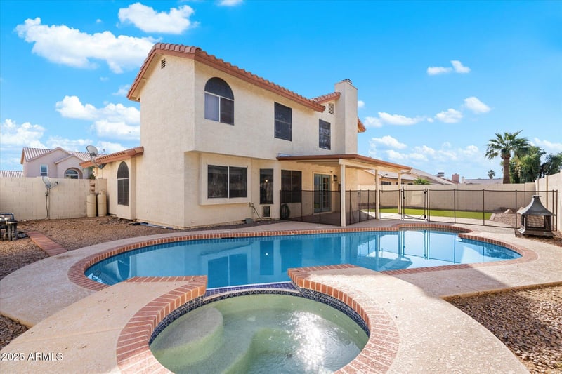 18820 35th Way, Phoenix, AZ 85050