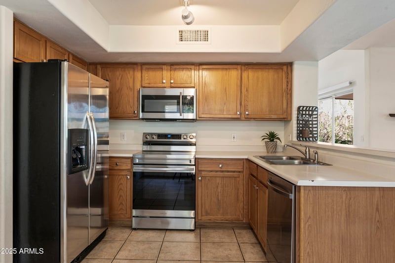 18823 39th Way, Phoenix, AZ 85050