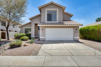 1883 Falcon Dr, Chandler, AZ 85286