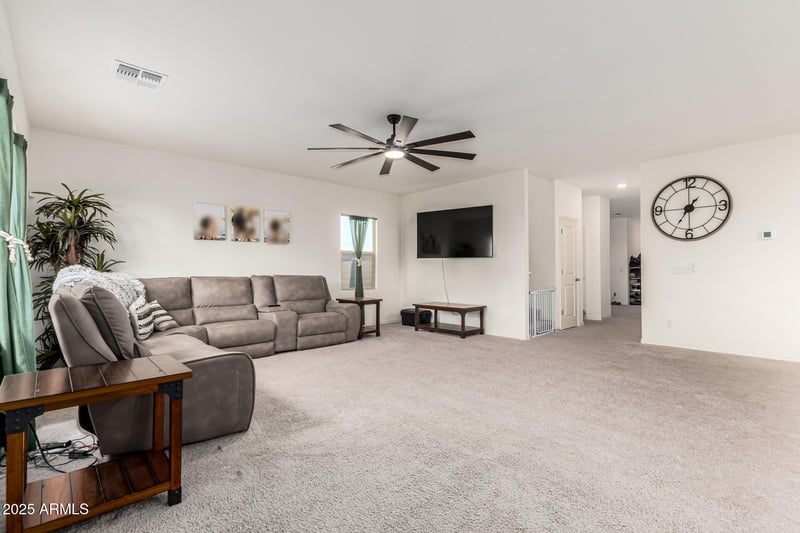 1883 New Bonnet Ln, San Tan Valley, AZ 85140