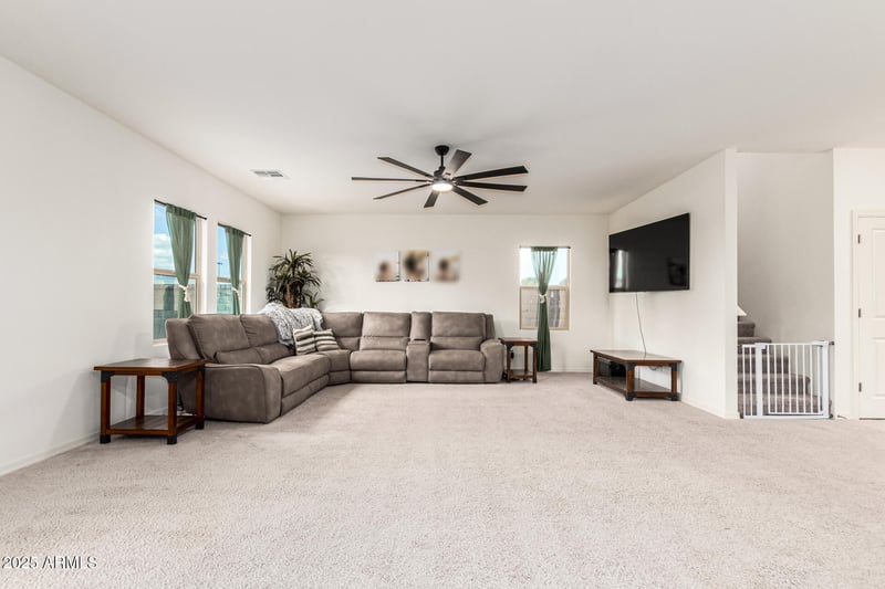 1883 New Bonnet Ln, San Tan Valley, AZ 85140