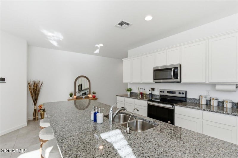 1883 Storia Ave, Apache Junction, AZ 85120