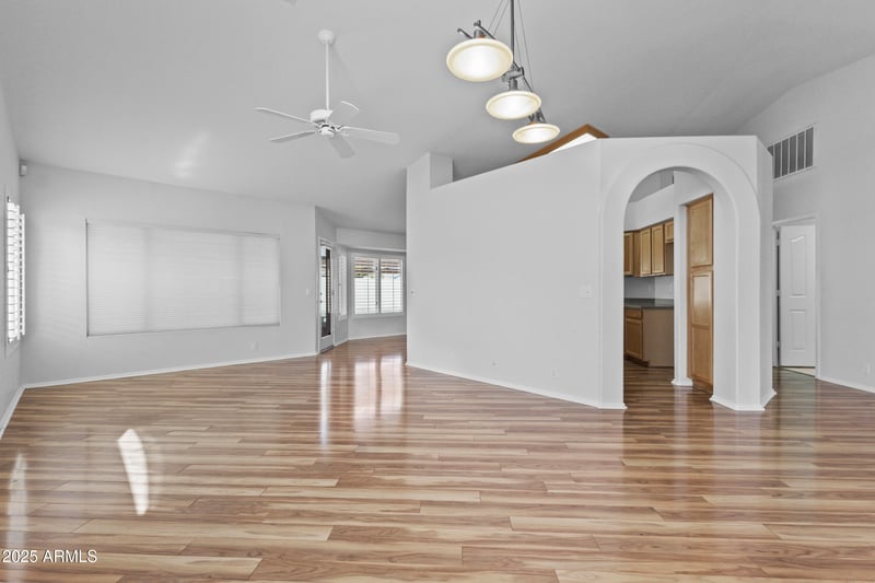 18830 83rd Ln, Peoria, AZ 85382