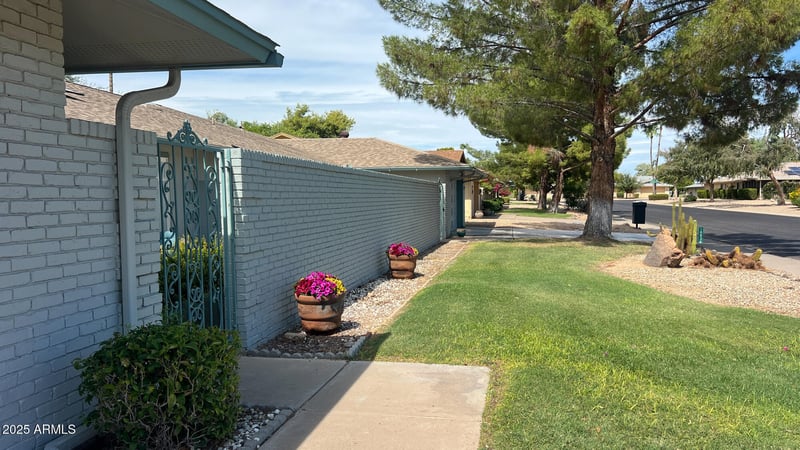 18834 130th Ave, Sun City West, AZ 85375
