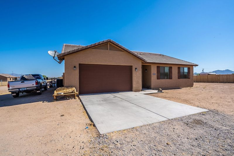 18834 W Arlington Rd, Buckeye, AZ 85326