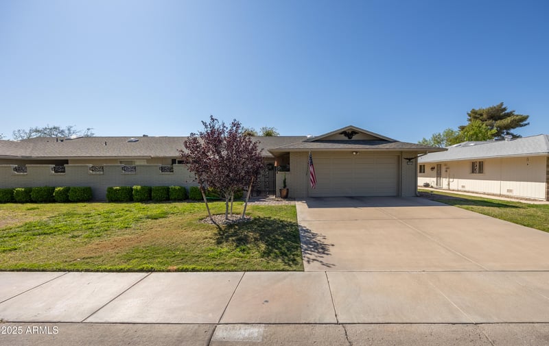18835 Mayan Dr, Sun City, AZ 85373