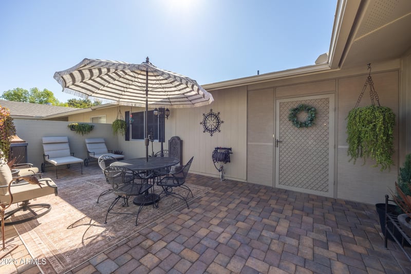 18835 Mayan Dr, Sun City, AZ 85373