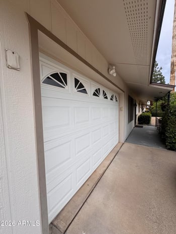 18842 Lakeforest Dr, Sun City, AZ 85373