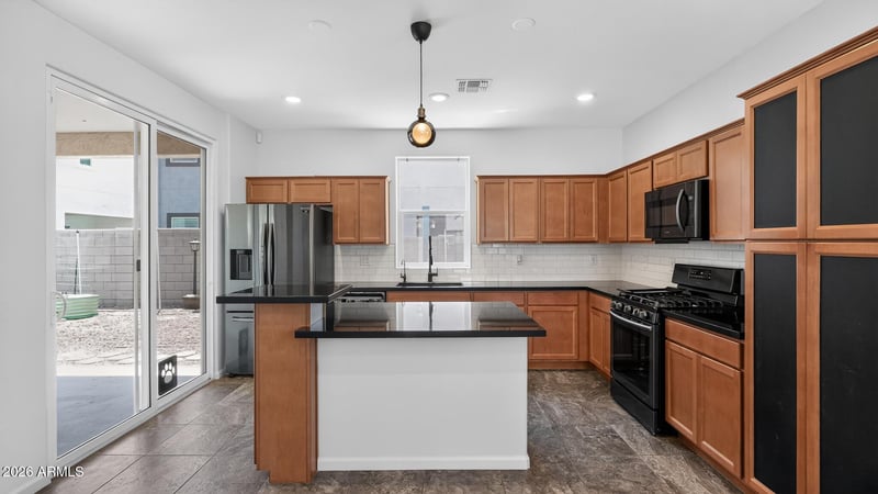 1885 W 22nd Ave, Apache Junction, AZ 85120