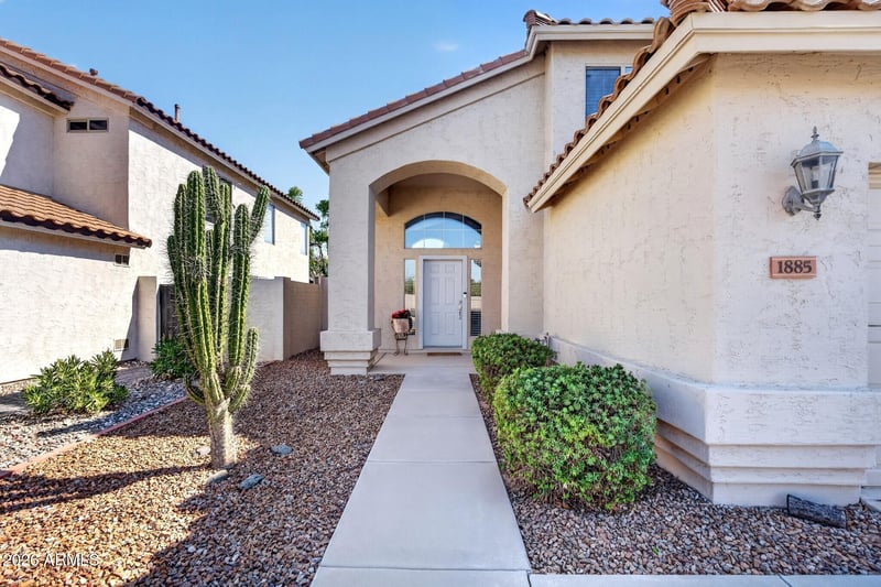 1885 W Raven Dr, Chandler, AZ 85286