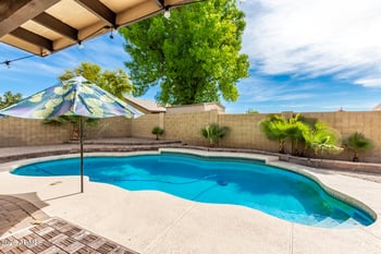 18853 40th Pl, Phoenix, AZ 85050