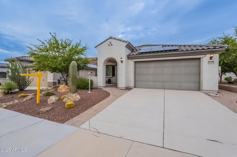 18859 261st Dr, Buckeye, AZ 85396