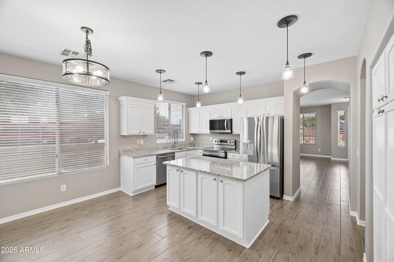 18859 Pelican Dr, Queen Creek, AZ 85142