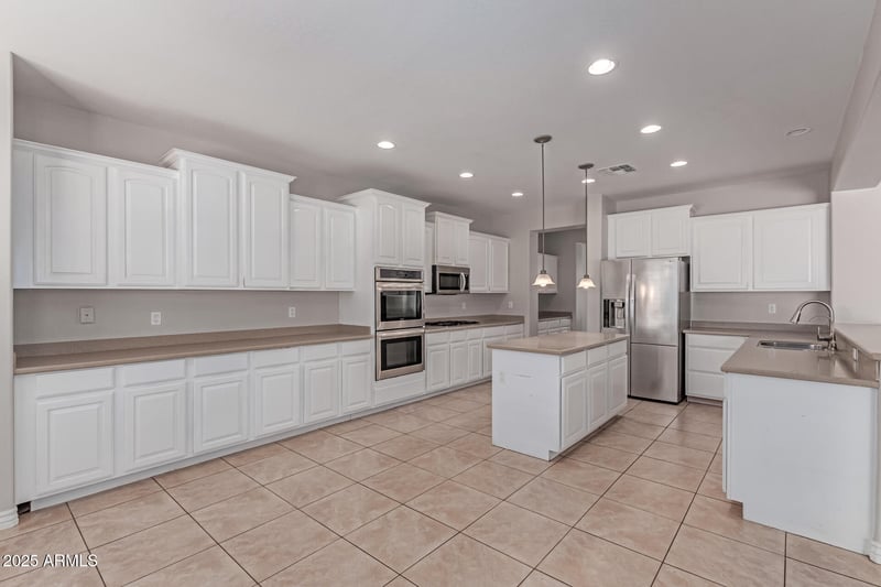 18868 Canary Way, Queen Creek, AZ 85142