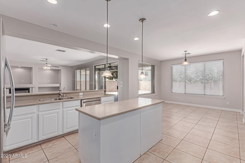 18868 Canary Way, Queen Creek, AZ 85142