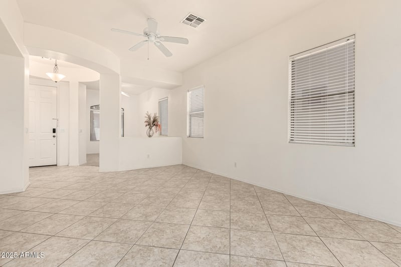 1887 Periwinkle Way, Chandler, AZ 85248