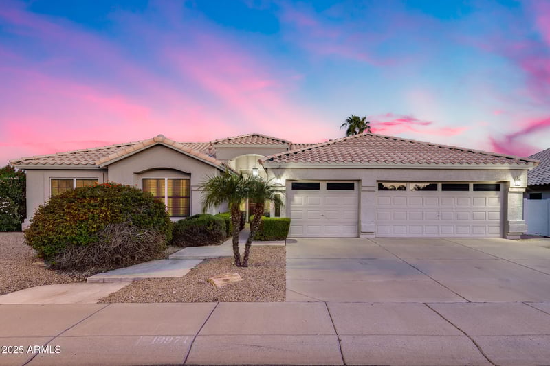 18871 78th Ln, Glendale, AZ 85308