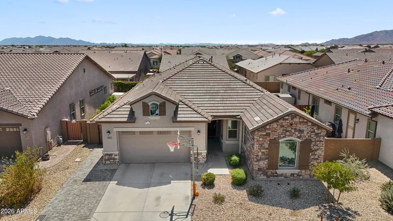 18873 W Shaw Butte Dr, Surprise, AZ 85388