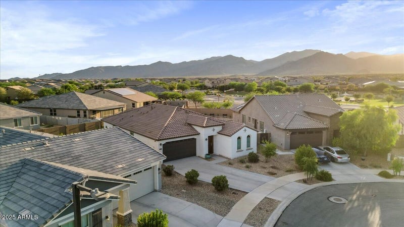 18879 Cholla St, Surprise, AZ 85388