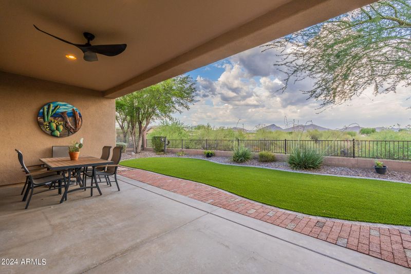 1888 W Dion Dr, Phoenix, AZ 85086