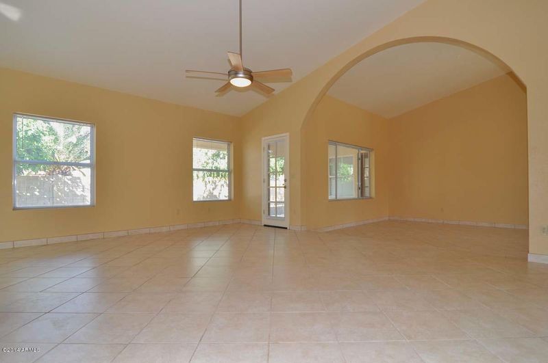 18886 N 69th Ave, Glendale, AZ 85308