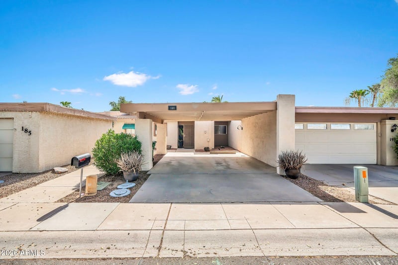 189 Laguna Dr E, Litchfield Park, AZ 85340