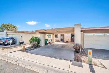 189 Laguna Dr, Litchfield Park, AZ 85340