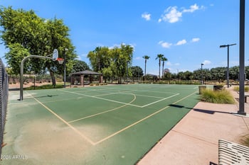 189 W Hackberry Ave, Queen Creek, AZ 85140