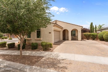 1890 Racine Ln, Gilbert, AZ 85295