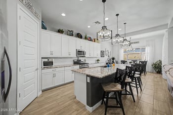 18904 Laurel Ln, Surprise, AZ 85388