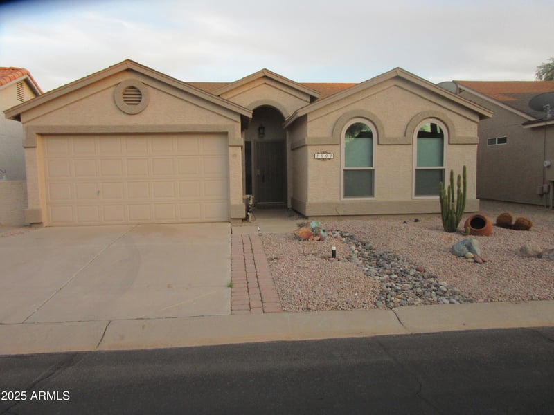 1891 Westchester Dr, Chandler, AZ 85249