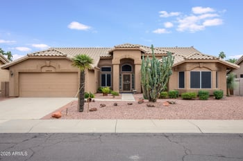 18913 88th Dr, Peoria, AZ 85382