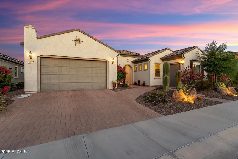 18913 N 260th Ln, Buckeye, AZ 85396