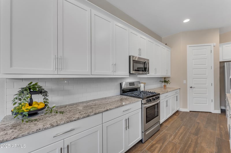 18916 Laurel Ln, Surprise, AZ 85388