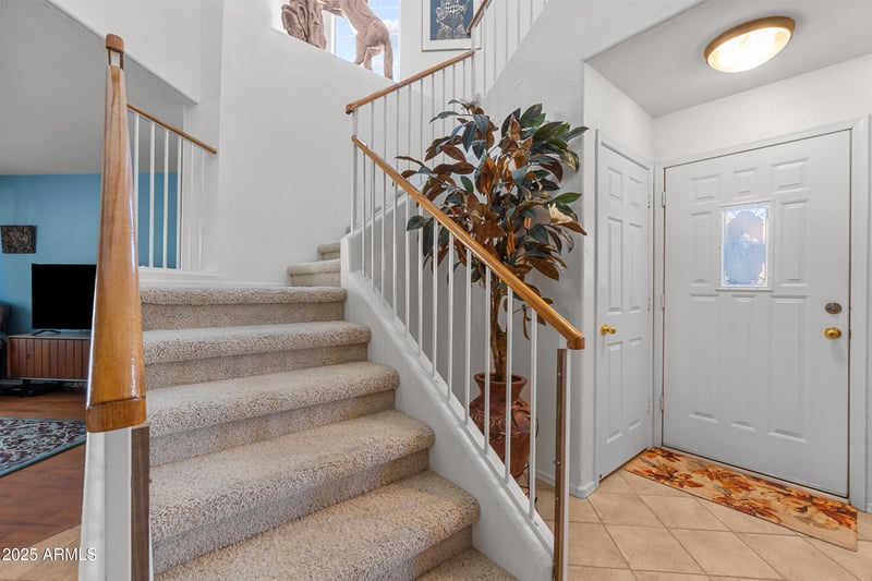 1892 Wildhorse Dr, Chandler, AZ 85286