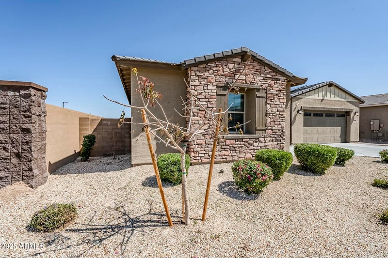 18934 Sierra St, Surprise, AZ 85388