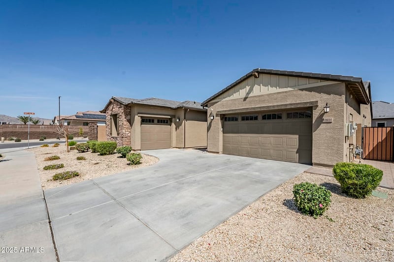 18934 Sierra St, Surprise, AZ 85388