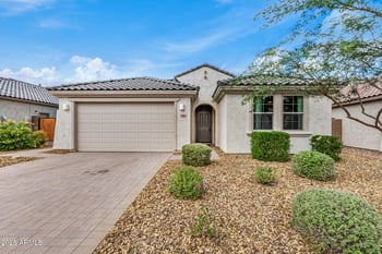 1894 Summer Ln, San Tan Valley, AZ 85144