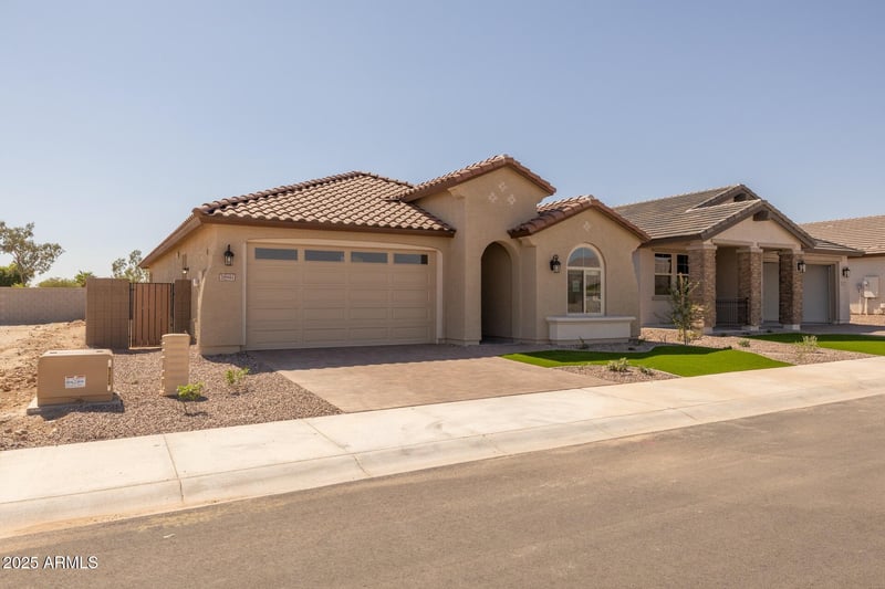 18941 Monterosa St, Litchfield Park, AZ 85340