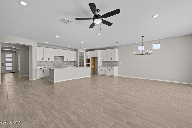 18941 Monterosa St, Litchfield Park, AZ 85340