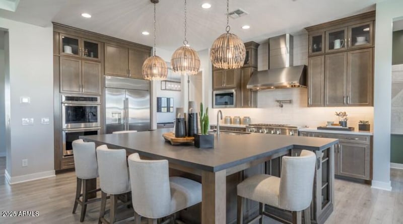 18944 Druids Glen Rd, Queen Creek, AZ 85142