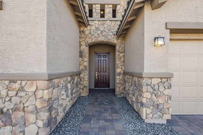 18949 Ocotillo Rd, Waddell, AZ 85355