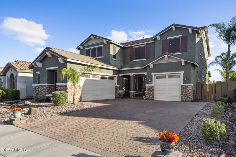1895 Crescent Way, Chandler, AZ 85249