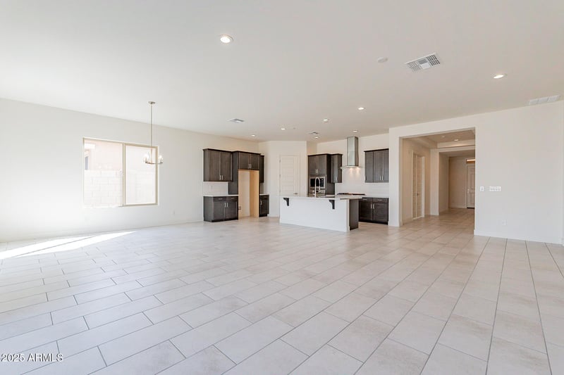 18950 Ocotillo Rd, Waddell, AZ 85355