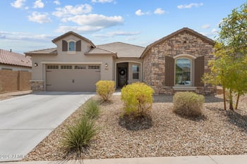 18951 W Shaw Butte Dr, Surprise, AZ 85388