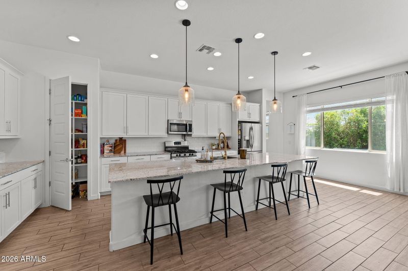 18951 W Shaw Butte Dr, Surprise, AZ 85388