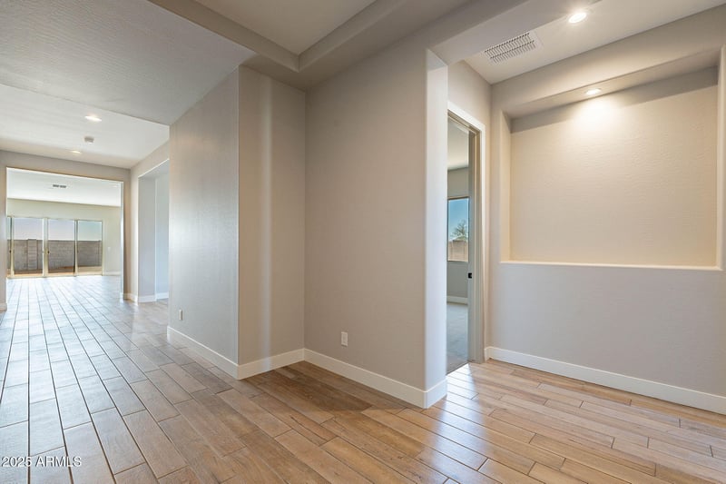 18955 Ocotillo Rd, Waddell, AZ 85355