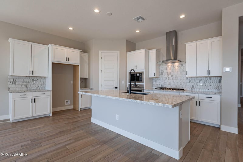 18955 Ocotillo Rd, Waddell, AZ 85355